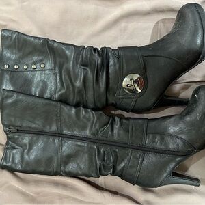 Black boots with heels Sz 8 1/2